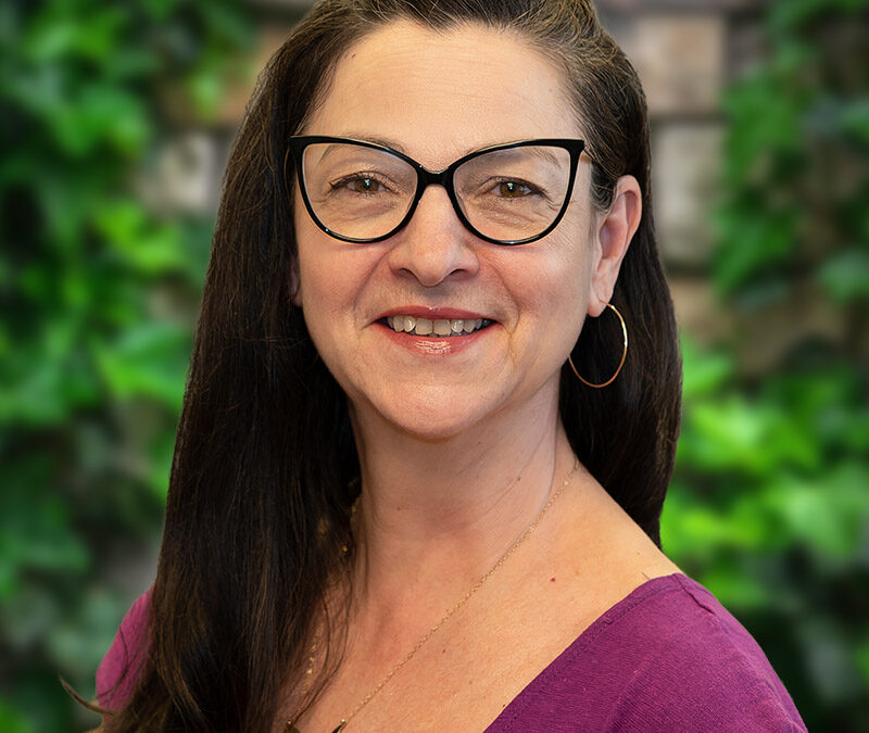 Elizabeth Lira, LMFT, Licensed Marriage and Family Therapist, Clinical Supervisor, Clinical Director Albany